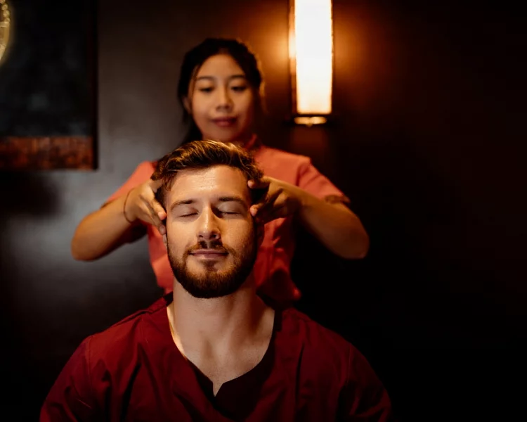 Подарочный сертификат на Новый год для мужчины на сумму 5000 рублей